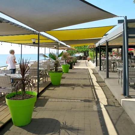 Mb6 Sans Vue By Interhome *